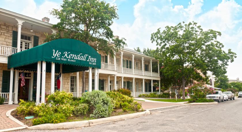 Ye Kendall Inn
