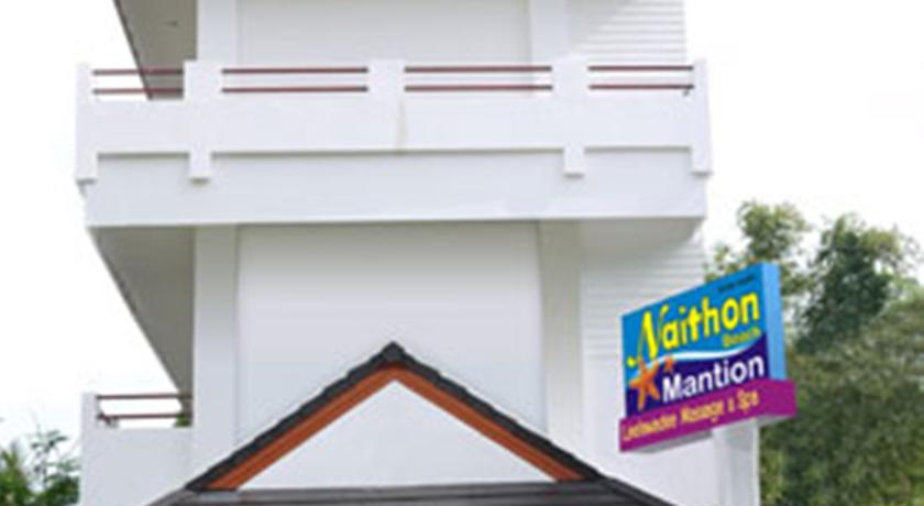 Naithon Beach Mansion