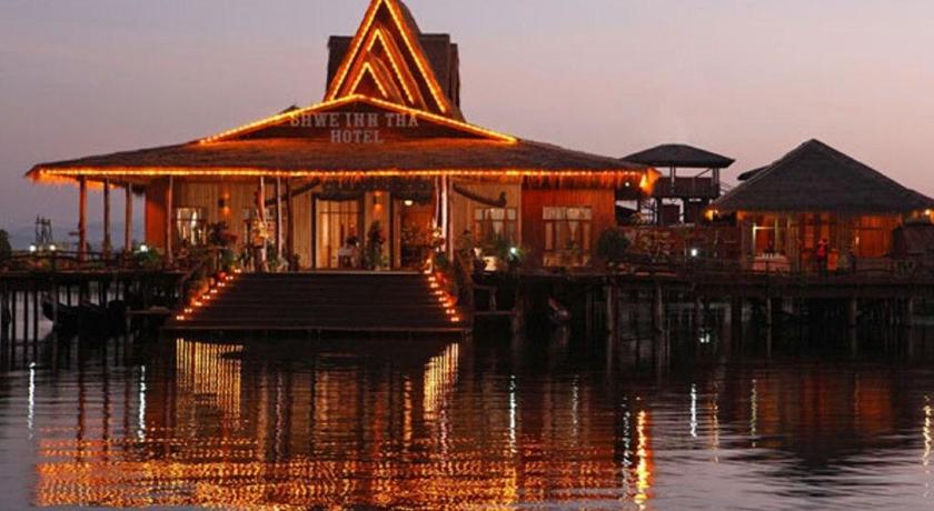 Shwe Inn Tha Floating Resort