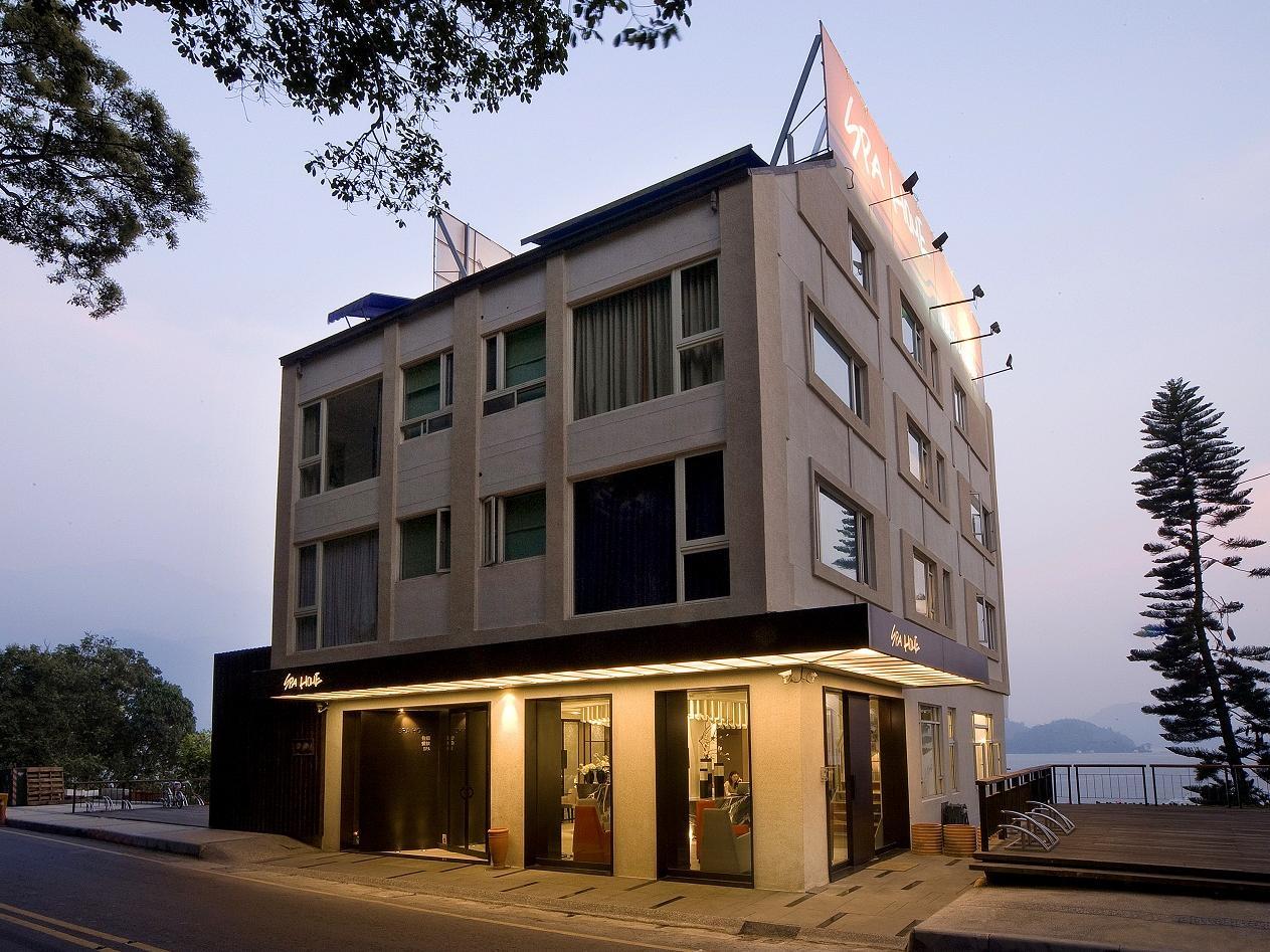 Spa Home Sun Moon Lake Luxury Lakeside