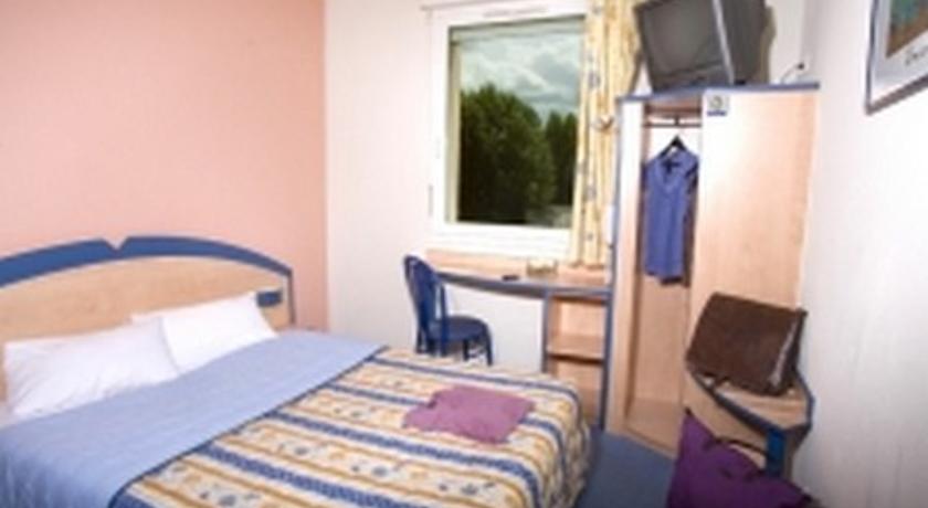 Akena City Saint Witz