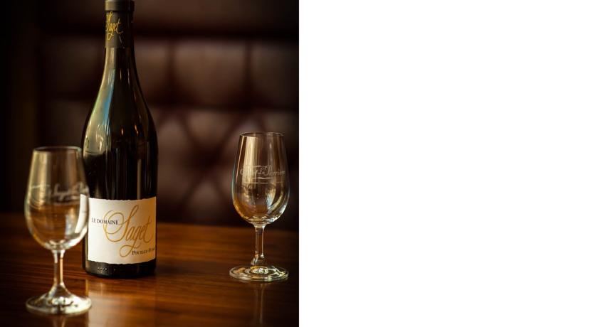 Brit H^otel Le Clos Saint-Martin