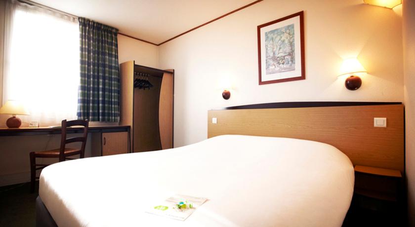 Campanile - Le Blanc Mesnil