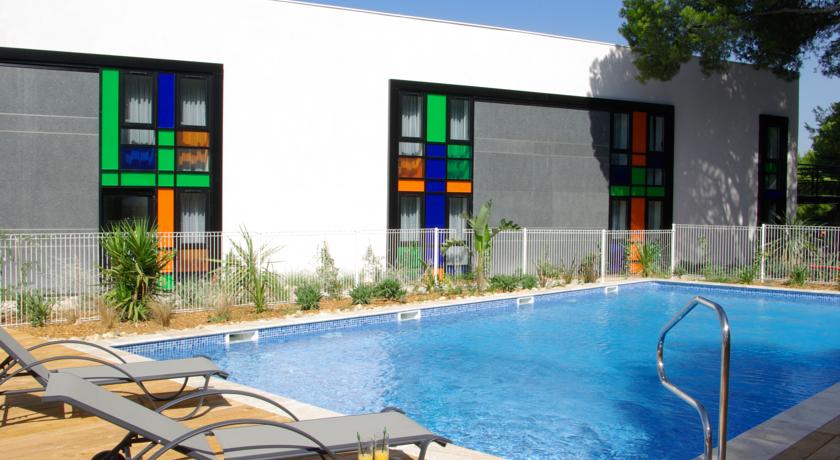 Holiday Inn Express Marseille Provence Airport