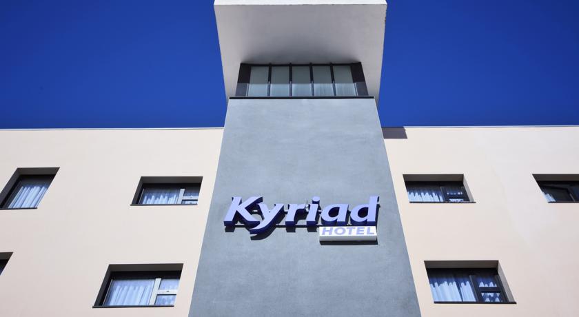 Kyriad Marseille Provence Aeroport