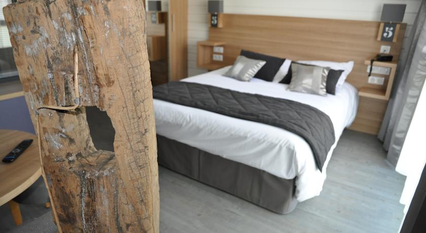 La Cremaill`ere-Le Gytan