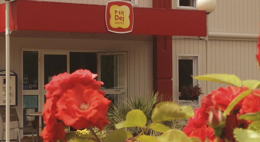 Ptit Dej-h^otel Bordeaux Lac