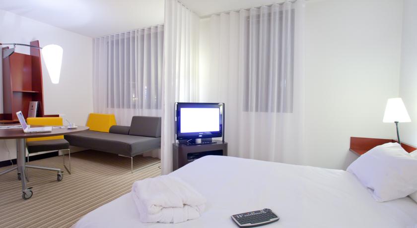 Suite Novotel Calais Coquelles Tunnel sous La Manche