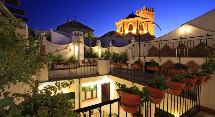 Casa Ba~nos de  la Villa