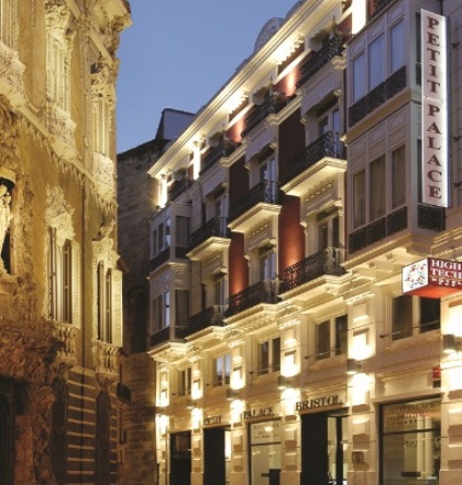 Petit Palace Bristol