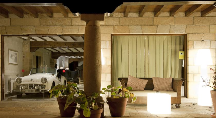 Costa Esmeralda Suites