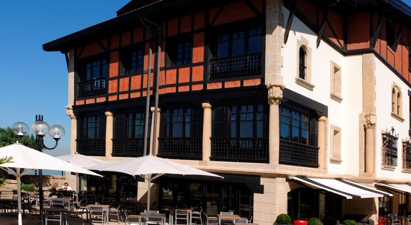 Domus Selecta Embarcadero