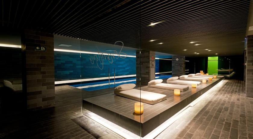 DoubleTree by Hilton La Mola