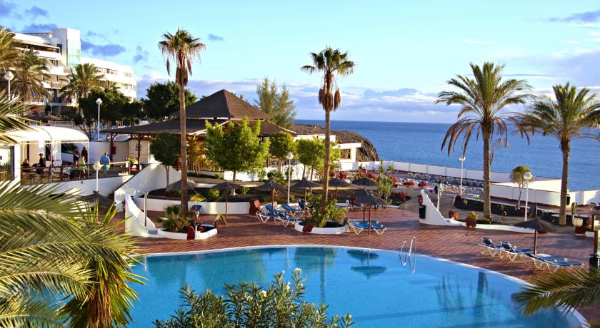 Sandos Papagayo Beach Resort