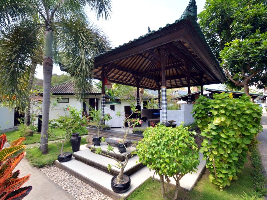 Padang Bai Beach Resort