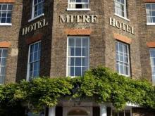 Carlton Mitre Hampton Court