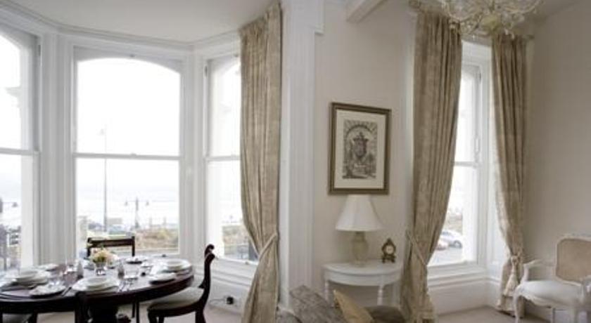 The Town House