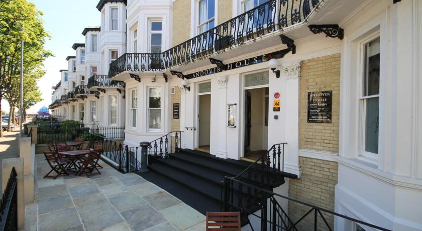 Andover House Hotel & Restaurant