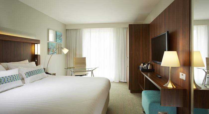 Courtyard By Marriott Aberdeen Airport