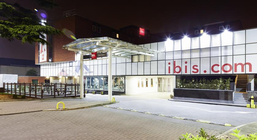ibis London Heathrow Airport