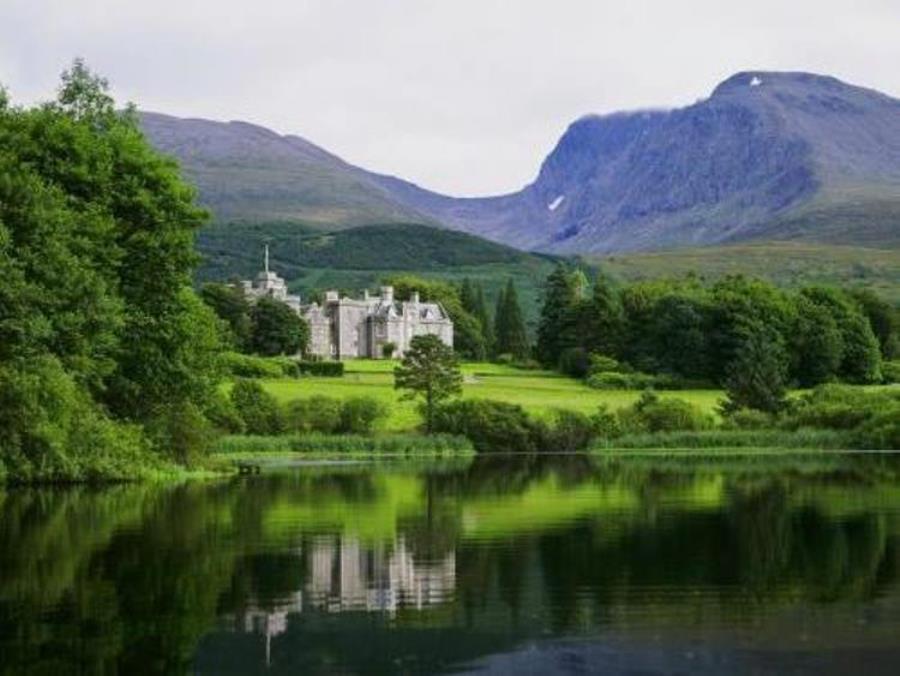 Inverlochy Castle