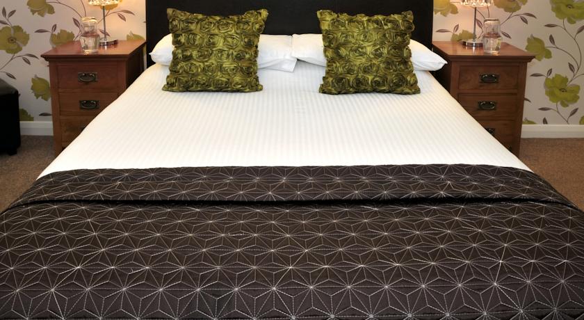 Number 46 Rooms & Apartments