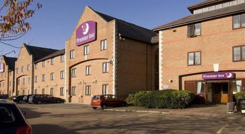 Premier Inn Guildford Central