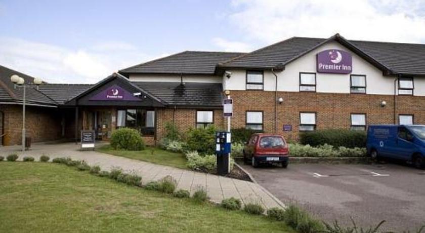 Premier Inn Hatfield