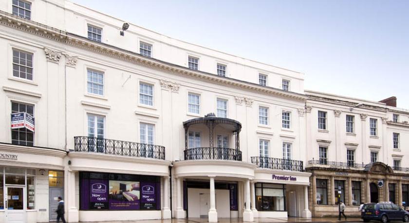Premier Inn Leamington Spa Town Centre