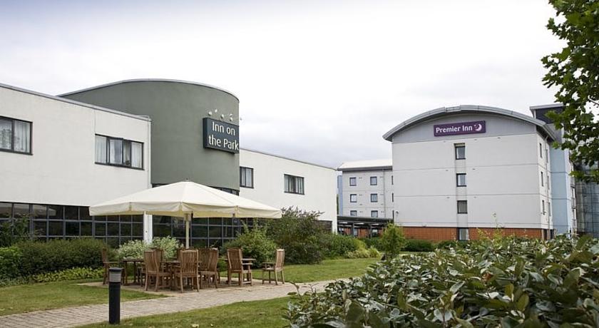 Premier Inn London Enfield
