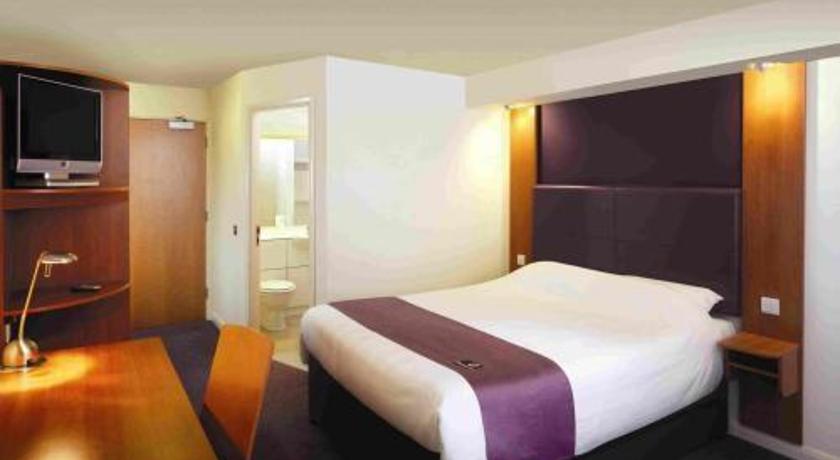 Premier Inn Rugby North M6 Jct 1