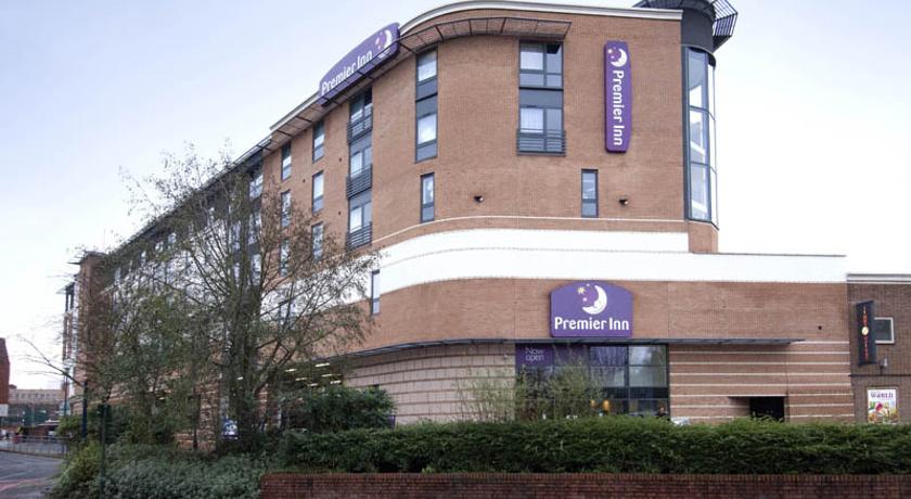 Premier Inn Solihull Town Centre