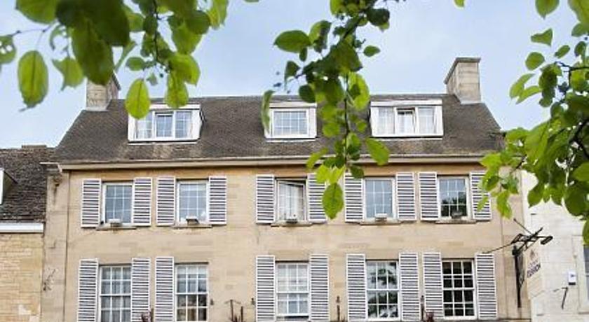 The Crown and Cushion