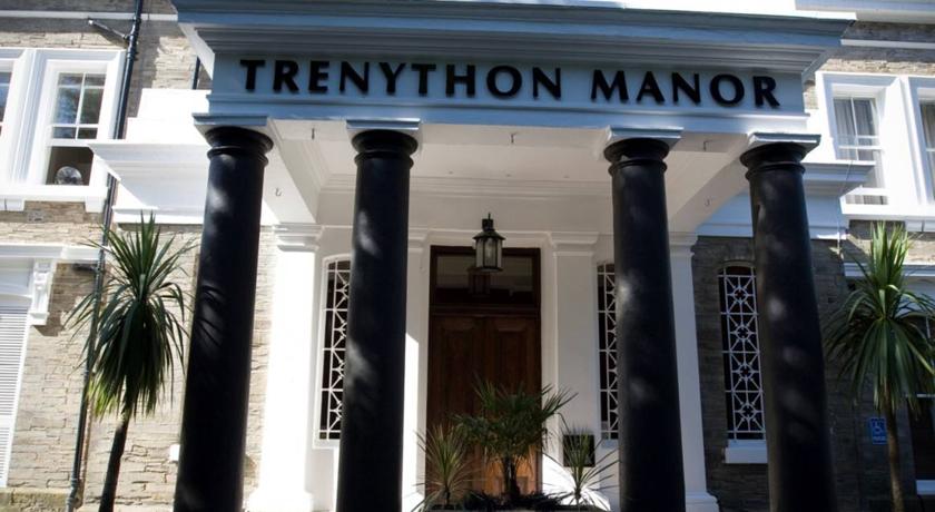 Trenython Manor