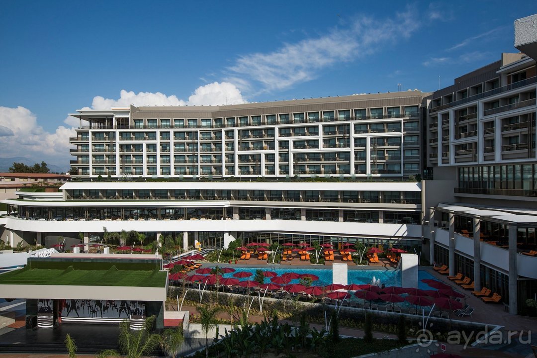 The Sense Deluxe Hotel