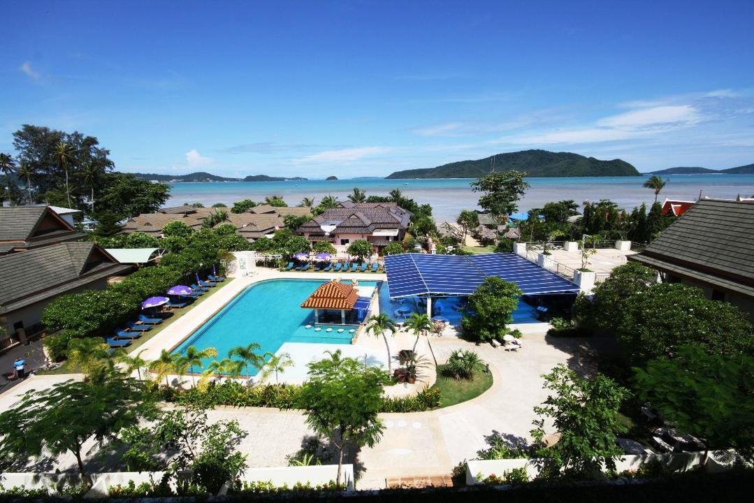 Chalong Beach Hotel & SPA