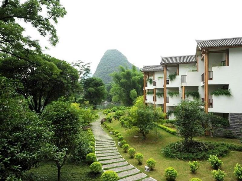 Yangshuo Resort Hotel