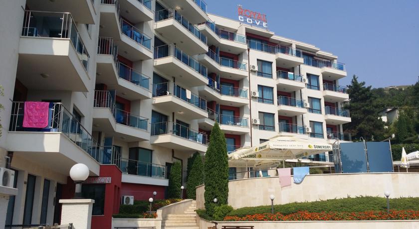 Royal Cove Residence