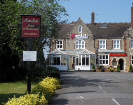 Hamlets (ex. Larkfield Priory)