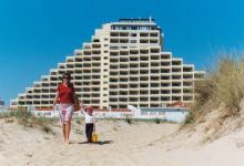 Yellow Praia Monte Gordo