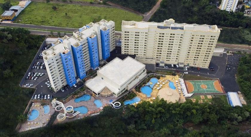 Golden Dolphin Grand