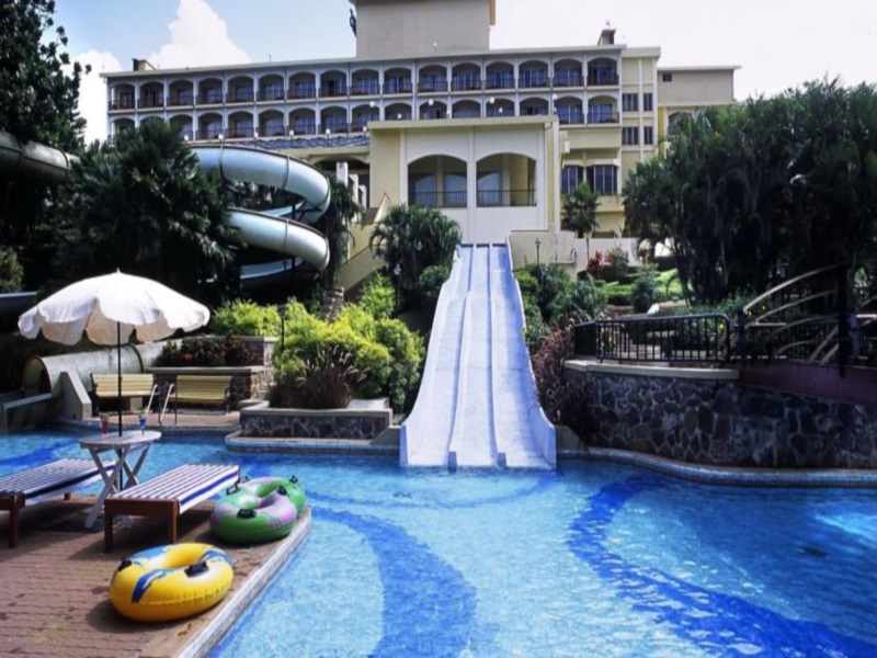 Fariyas Resort Lonavala