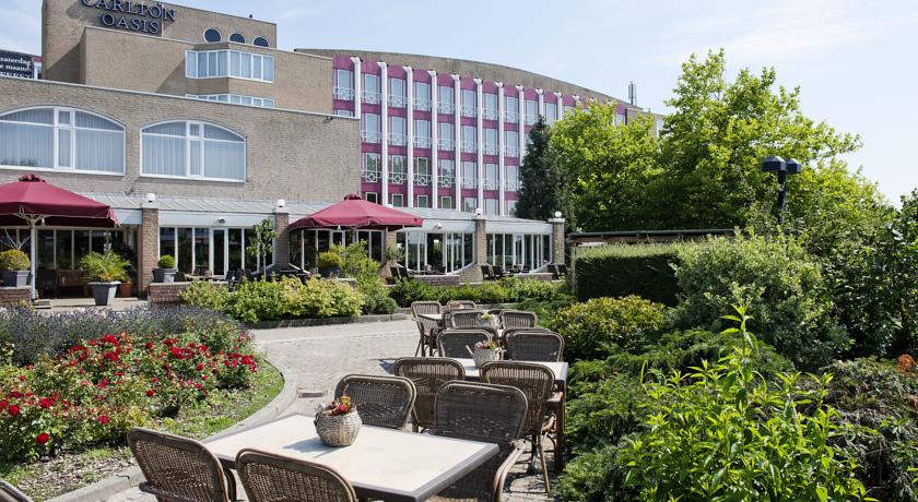 Carlton Oasis