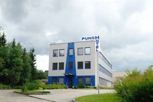 Punchotel
