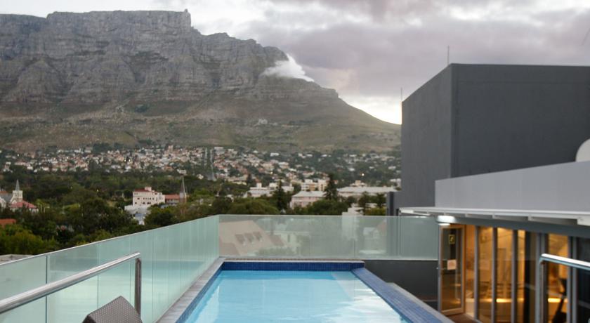 African Pride 15 On Orange