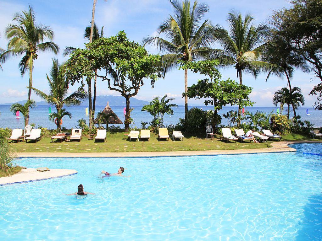 Coco Beach Island Resort