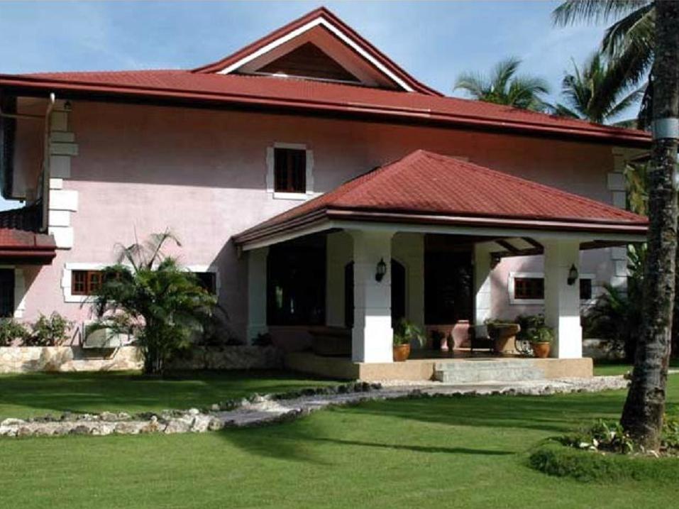 Las Flores Country & Beachside