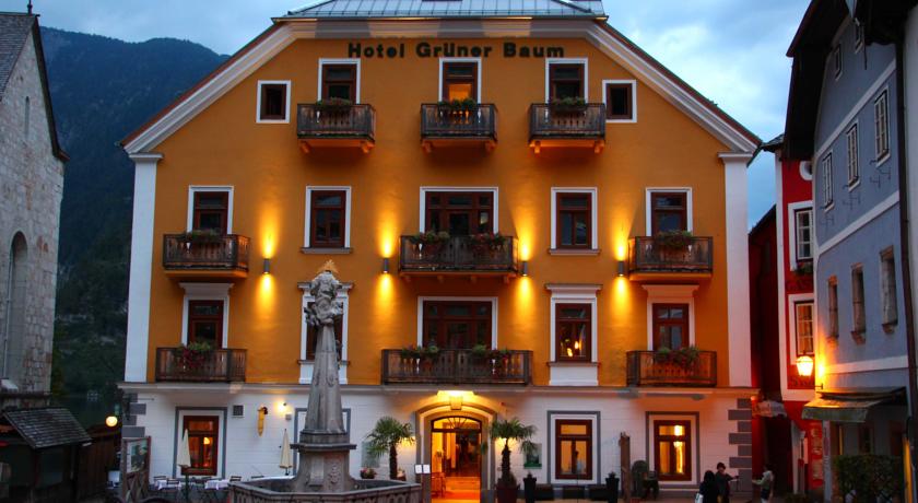 Seehotel Gr"uner Baum
