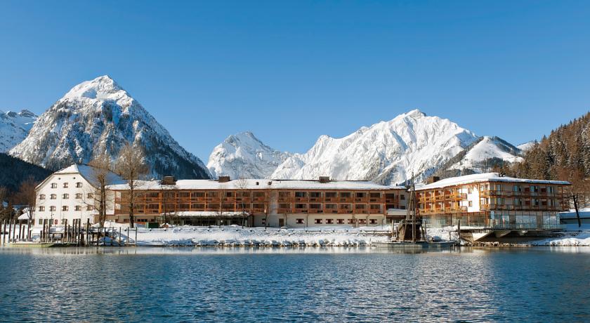 Travel Charme F"urstenhaus am Achensee