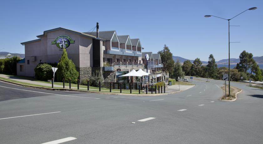 Banjo Paterson Inn